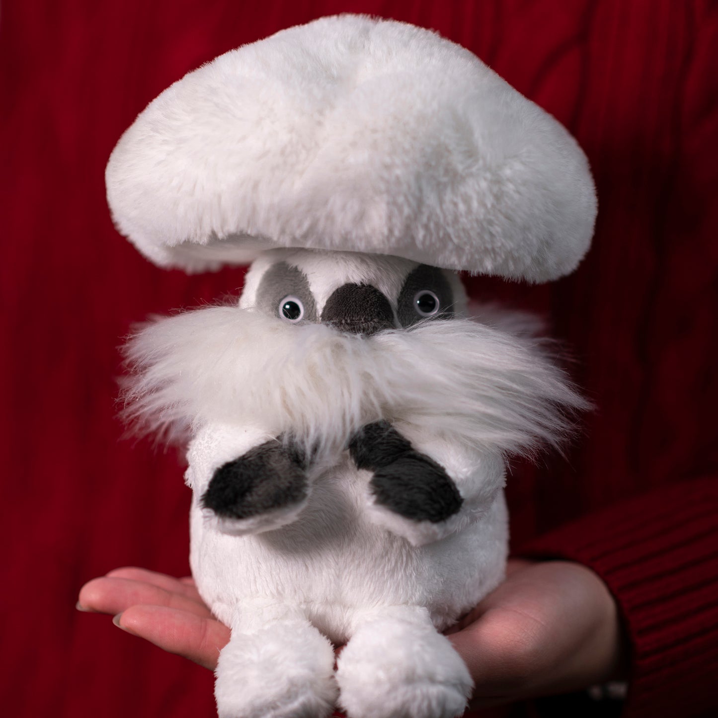 Moji White